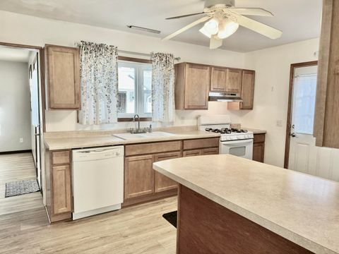Tiny photo for 3834 Donegal Lane, Toledo, OH 43623 (MLS # 10000095)
