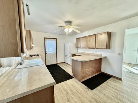Tiny photo for 3834 Donegal Lane, Toledo, OH 43623 (MLS # 10000095)