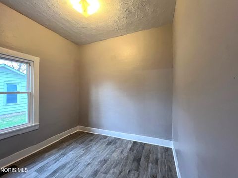 Tiny photo for 512 N 7th Street, Upper Sandusky, OH 43351 (MLS # 10005534)