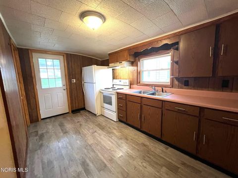 Tiny photo for 512 N 7th Street, Upper Sandusky, OH 43351 (MLS # 10005534)