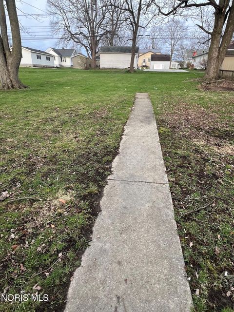 Tiny photo for 512 N 7th Street, Upper Sandusky, OH 43351 (MLS # 10005534)