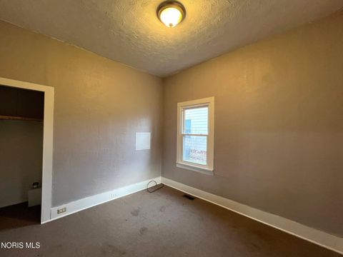 Tiny photo for 512 N 7th Street, Upper Sandusky, OH 43351 (MLS # 10005534)