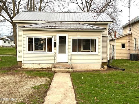 Tiny photo for 512 N 7th Street, Upper Sandusky, OH 43351 (MLS # 10005534)