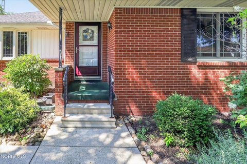 Tiny photo for 190 Evergreen Drive, Woodville, OH 43469 (MLS # 10011633)