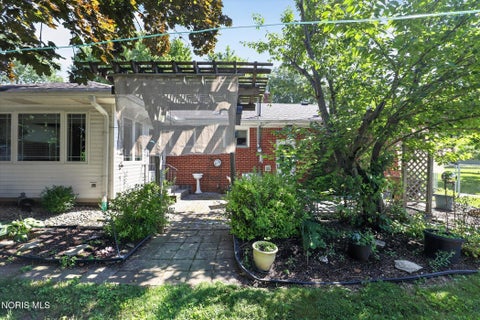 Tiny photo for 190 Evergreen Drive, Woodville, OH 43469 (MLS # 10011633)