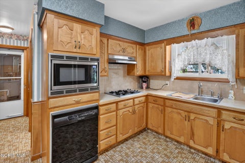 Tiny photo for 190 Evergreen Drive, Woodville, OH 43469 (MLS # 10011633)