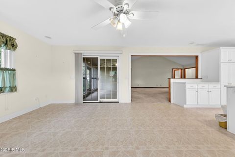 Tiny photo for 1156 Chelsea Avenue, Napoleon, OH 43545 (MLS # 10006906)
