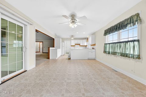 Tiny photo for 1156 Chelsea Avenue, Napoleon, OH 43545 (MLS # 10006906)
