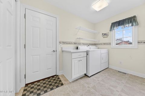 Tiny photo for 1156 Chelsea Avenue, Napoleon, OH 43545 (MLS # 10006906)