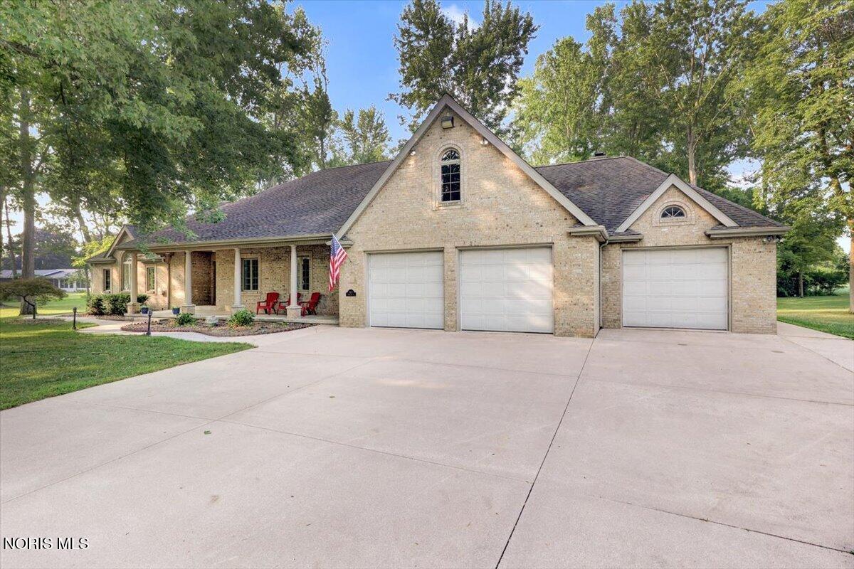 813 Woodland Drive