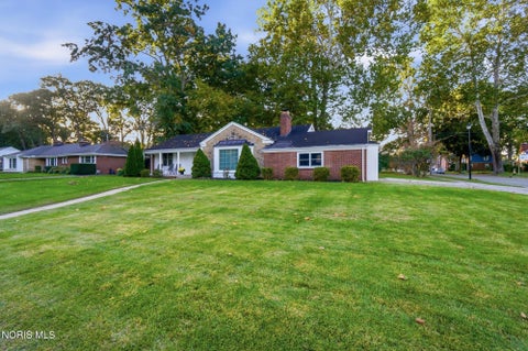 Tiny photo for 3475 Kenwood Boulevard, Toledo, OH 43606 (MLS # 10014297)