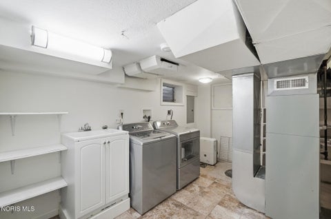 Tiny photo for 3475 Kenwood Boulevard, Toledo, OH 43606 (MLS # 10014297)