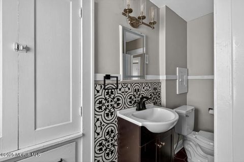 Tiny photo for 5848 Acoma Drive, Toledo, OH 43623 (MLS # 10000657)