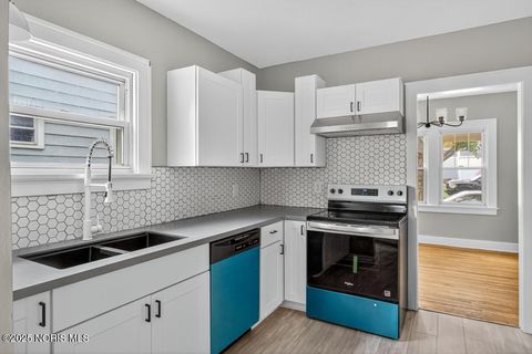 Tiny photo for 5848 Acoma Drive, Toledo, OH 43623 (MLS # 10000657)