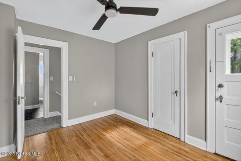 Tiny photo for 5848 Acoma Drive, Toledo, OH 43623 (MLS # 10000657)