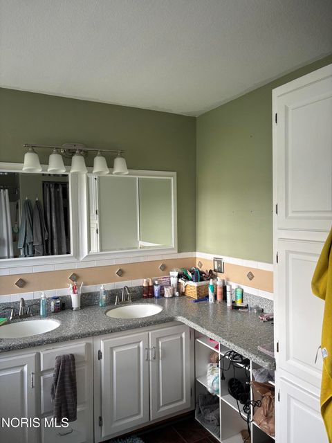 Tiny photo for 5113 Weckerly Road, Monclova, OH 43542 (MLS # 10006445)