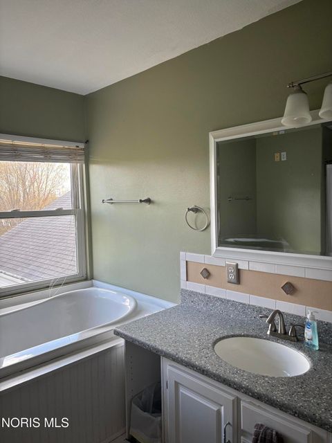 Tiny photo for 5113 Weckerly Road, Monclova, OH 43542 (MLS # 10006445)