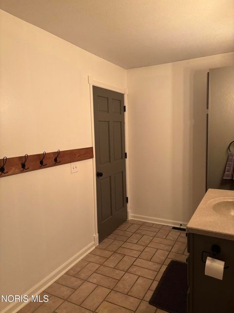 Tiny photo for 5113 Weckerly Road, Monclova, OH 43542 (MLS # 10006445)