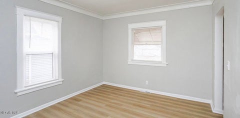 Tiny photo for 926 Butler Street, Toledo, OH 43605 (MLS # 10010409)