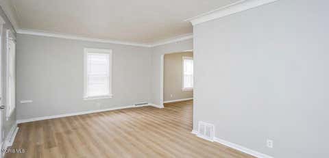 Tiny photo for 926 Butler Street, Toledo, OH 43605 (MLS # 10010409)