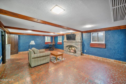 Tiny photo for 2157 Shenandoah Road, Toledo, OH 43607 (MLS # 10008679)