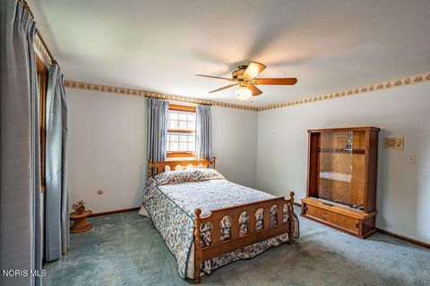 Tiny photo for 2012 Belvedere Drive, Toledo, OH 43614 (MLS # 10007971)