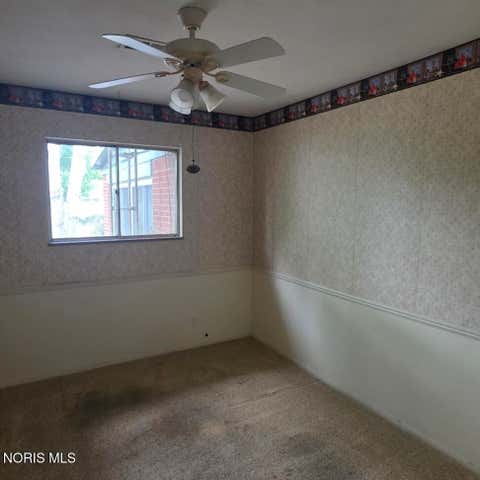 Tiny photo for 3149 Radford Drive, Toledo, OH 43614 (MLS # 10010595)