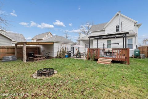 Tiny photo for 213 Cherry Street, Findlay, OH 45840 (MLS # 10001770)