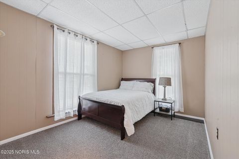 Tiny photo for 213 Cherry Street, Findlay, OH 45840 (MLS # 10001770)