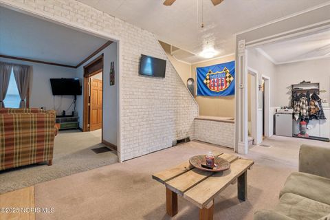 Tiny photo for 213 Cherry Street, Findlay, OH 45840 (MLS # 10001770)