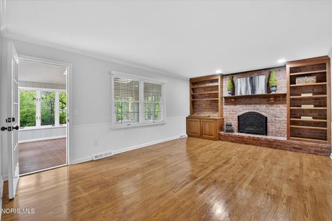 Tiny photo for 7839 Hedingham Road, Sylvania, OH 43560 (MLS # 10007114)