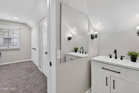 Tiny photo for 7839 Hedingham Road, Sylvania, OH 43560 (MLS # 10007114)