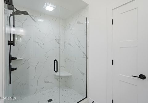 Tiny photo for 11 Hawthorne Crossing Xing, Perrysburg, OH 43551 (MLS # 10005677)