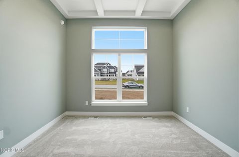 Tiny photo for 11 Hawthorne Crossing Xing, Perrysburg, OH 43551 (MLS # 10005677)