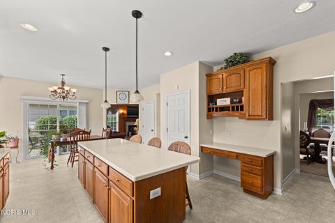 Tiny photo for 712 Whisperlake Road, Holland, OH 43528 (MLS # 10013798)