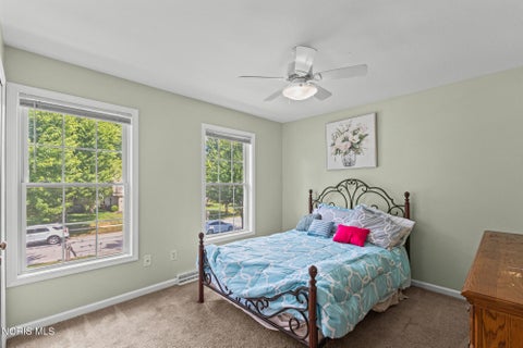 Tiny photo for 712 Whisperlake Road, Holland, OH 43528 (MLS # 10013798)