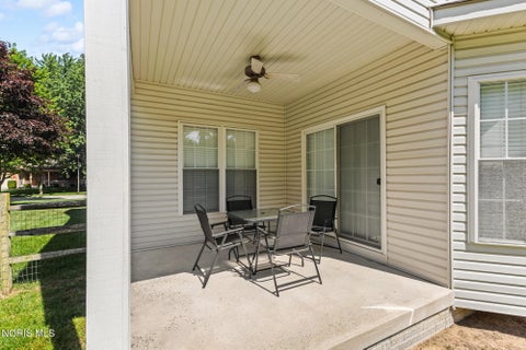 Tiny photo for 712 Whisperlake Road, Holland, OH 43528 (MLS # 10013798)