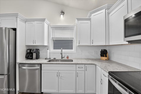 Tiny photo for 9277 Colonel Drive, Findlay, OH 45840 (MLS # 10012327)