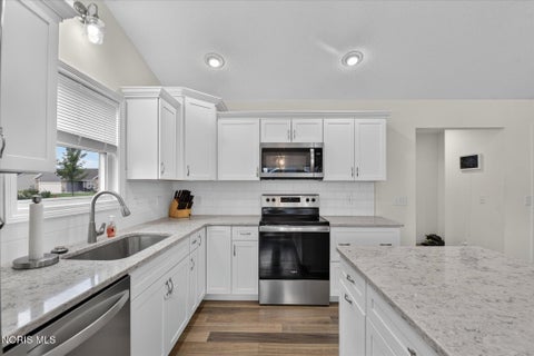 Tiny photo for 9277 Colonel Drive, Findlay, OH 45840 (MLS # 10012327)