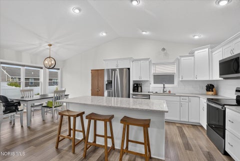 Tiny photo for 9277 Colonel Drive, Findlay, OH 45840 (MLS # 10012327)