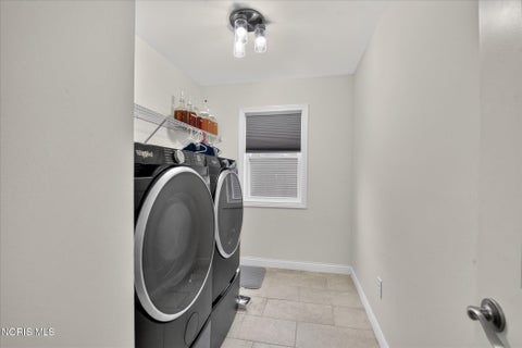 Tiny photo for 9277 Colonel Drive, Findlay, OH 45840 (MLS # 10012327)