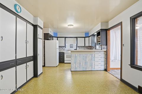 Tiny photo for 215 West Street, Columbus Grove, OH 45830 (MLS # 10002909)