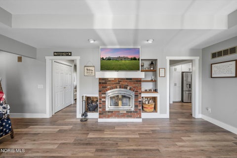 Tiny photo for 18397 Robinson Road, Bowling Green, OH 43402 (MLS # 10014243)