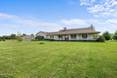 Tiny photo for 18397 Robinson Road, Bowling Green, OH 43402 (MLS # 10014243)