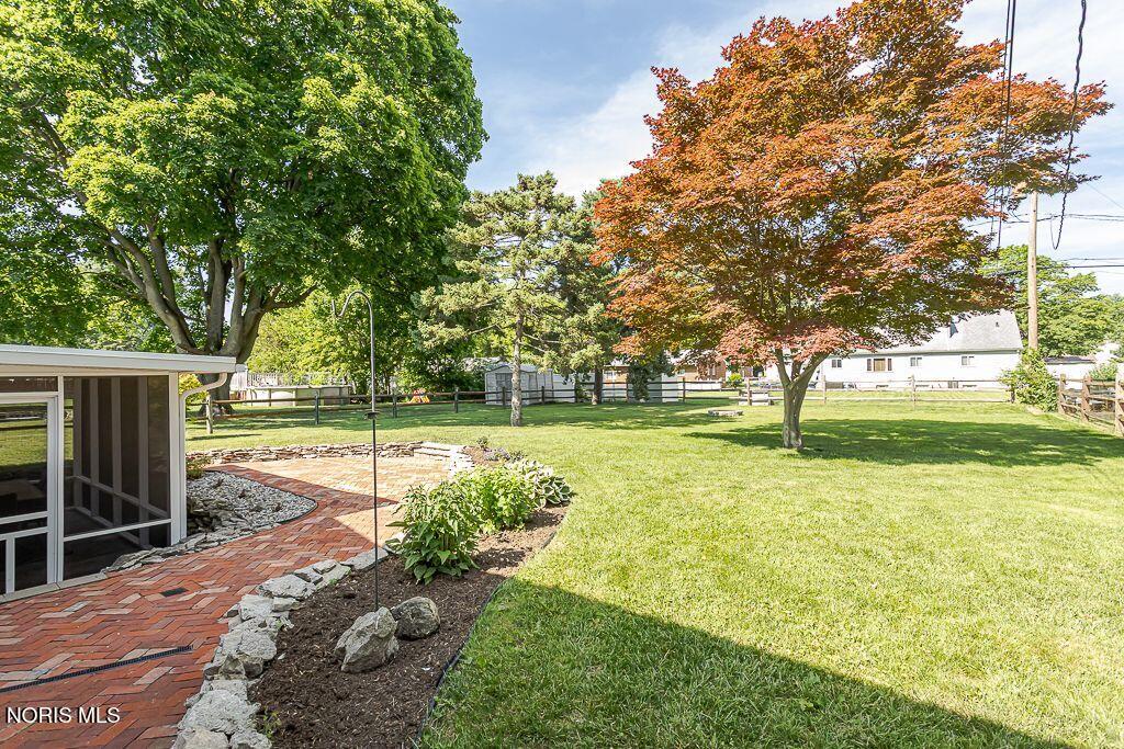 1963 Heatherlawn Drive