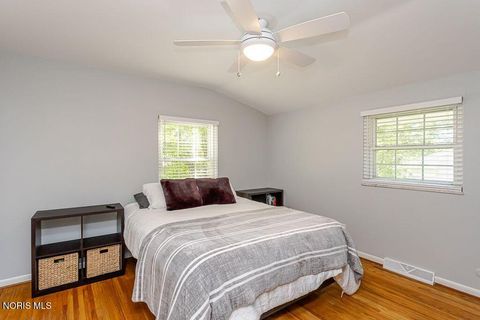 Tiny photo for 1963 Heatherlawn Drive, Toledo, OH 43614 (MLS # 10008817)