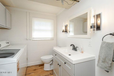Tiny photo for 1963 Heatherlawn Drive, Toledo, OH 43614 (MLS # 10008817)