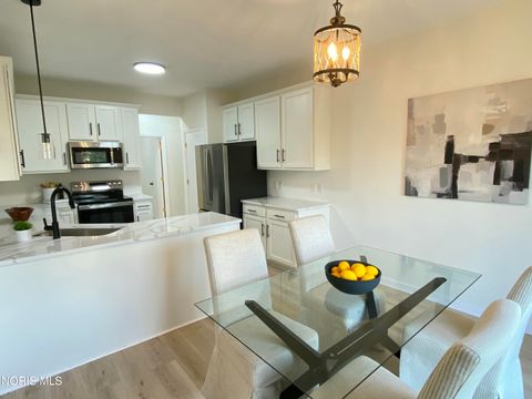 Tiny photo for 26618 Woodmont Drive, Perrysburg, OH 43551 (MLS # 10005459)