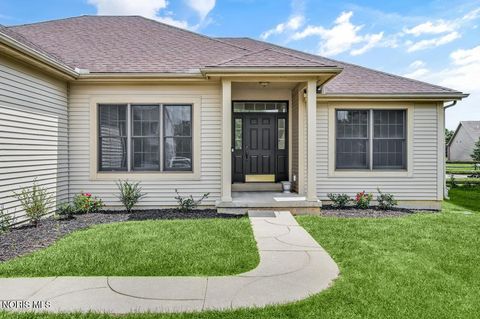 Tiny photo for 26618 Woodmont Drive, Perrysburg, OH 43551 (MLS # 10005459)