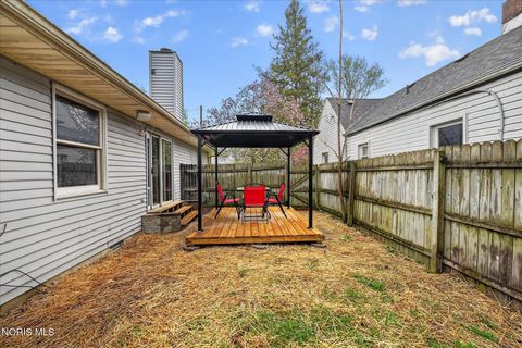 Tiny photo for 832 Anderson Street, Northwood, OH 43619 (MLS # 10006549)